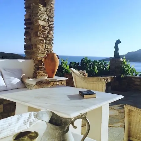 Villa Almyra *