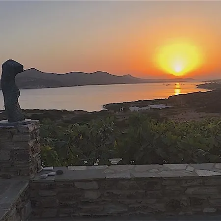 Almyra * Agios Georgios (Antiparos)